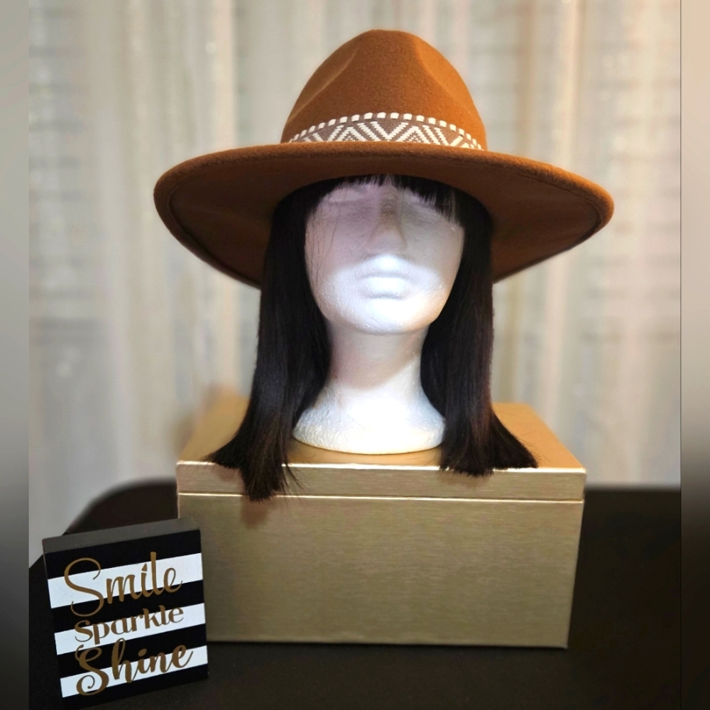 Womens Felt Hat.One Size